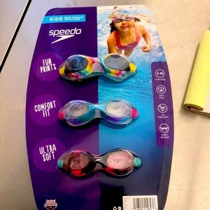 Speedo kids swim goggles 3 ok